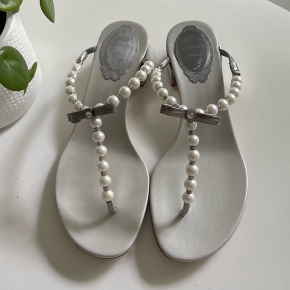 Rene Caovilla Shoes - Rene Caovilla Crystal Pearl Thong Sandals women’s size 6